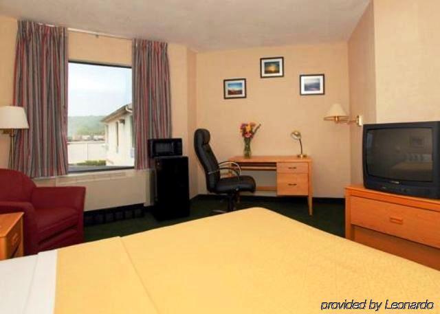 Quality Inn Binghamton West Apalachin Habitación foto
